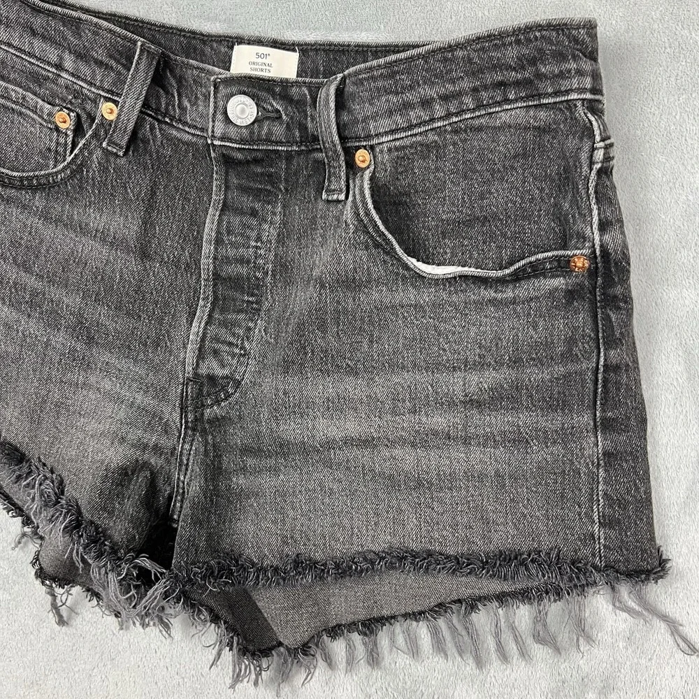 Levi's 501 Womens Sz 30 Black Denim Original Fit High Rise Cutoff Shorts Raw Hem